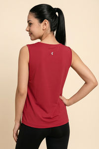 Zelocity Quick Dry Relaxed Tank Top - Deep claret — thumbnail 3